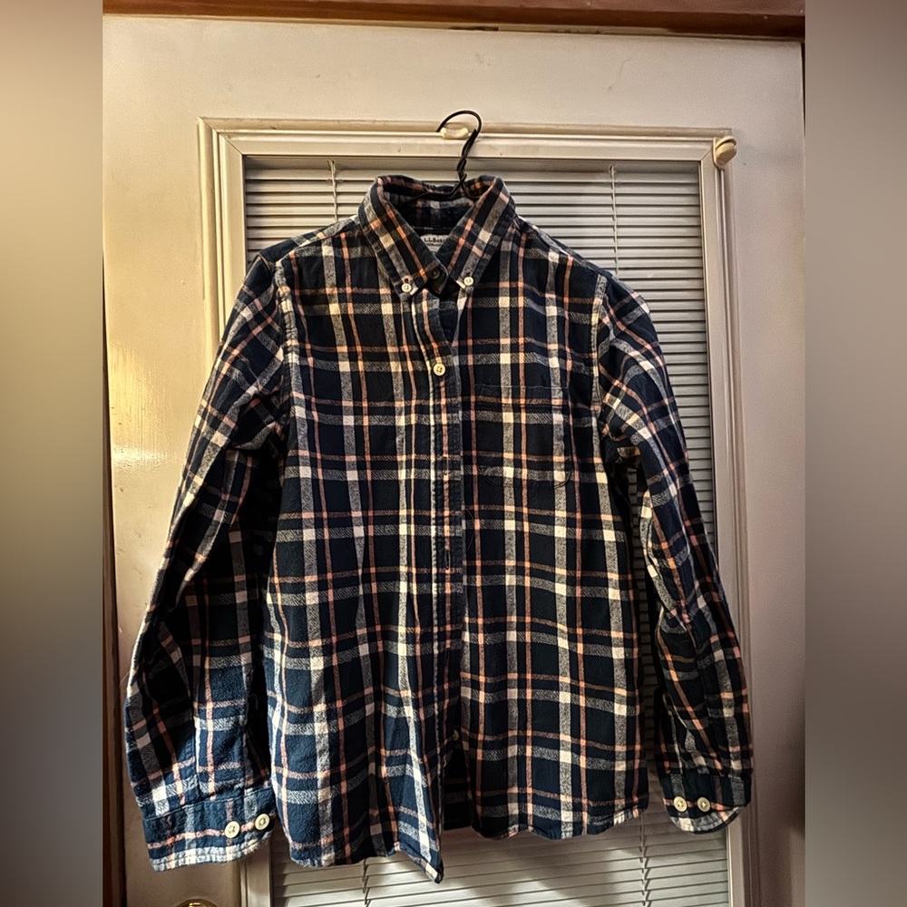 L.L. Bean Women’s XS  Blue, White and Pink Plaid Shirt